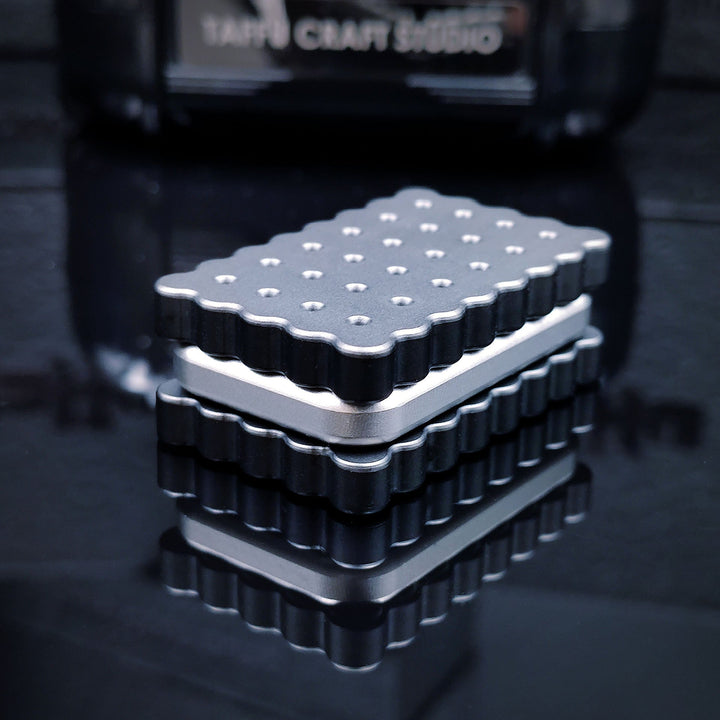 [6021] Stainless Steel Sandwich Biscuit Click Sound Fidget Slider - Taffu Craft Studio